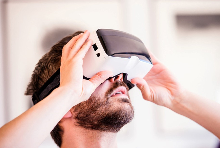 彼得比尔特游戏手机版：虚拟现实与增强现实的完美融合